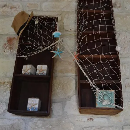 Delejo & Apartmán Flogita