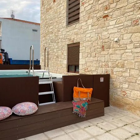 Apartmán Delejo & *