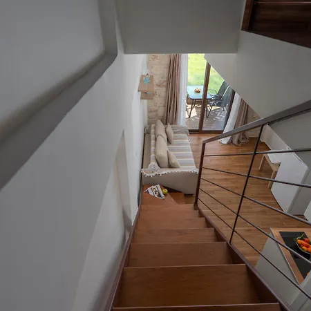 Apartmán Delejo & *