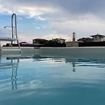 Delejo & Διαμέρισμα