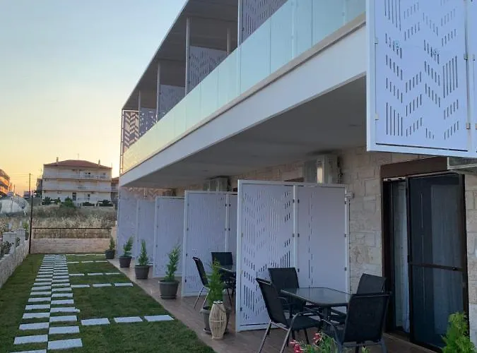 Delejo Resorts&suites Flogita